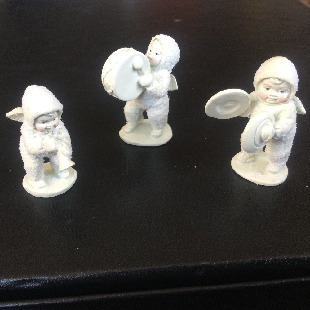 Vintage Snowbabies Miniatures “Tiny Trio”